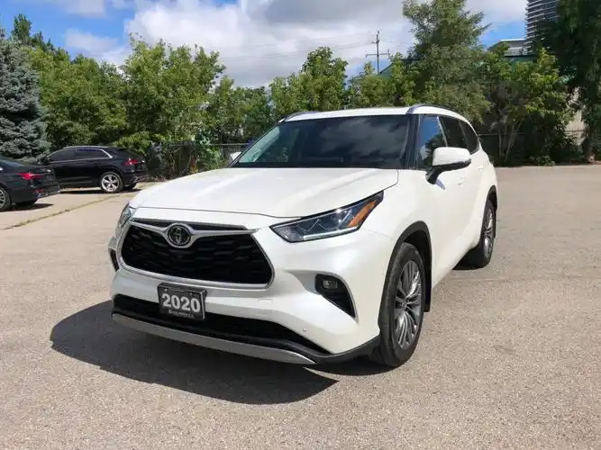 2020汉兰达超级大顶配七座好选择