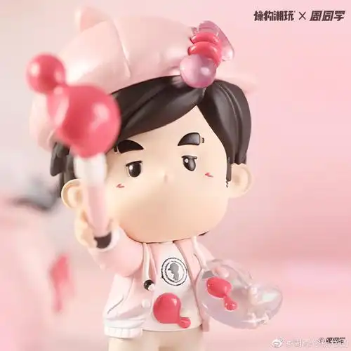 艺术大师周##周同学粉红圣诞月##周同学##最伟大的作品##圣诞节##周