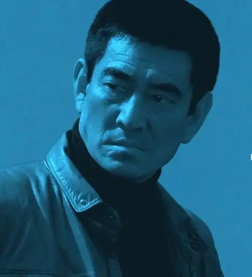 她45岁醉酒去世后,高仓健终生未娶,一生只爱她一人