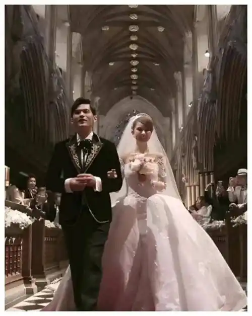 周杰伦与昆凌低调爱情在娱乐圈中的典范闪耀共同的温情