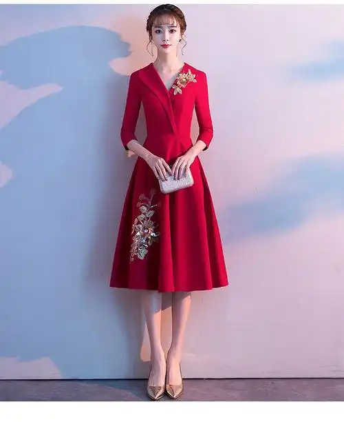 敬酒服新娘红色结婚订婚衣服女v领短款回门便装晚礼服日常连衣裙