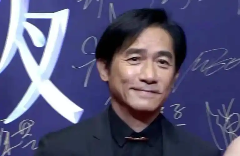 原创星动红毯都是大腕太轰动章子怡童瑶罕同台赵丽颖两套礼服帅气