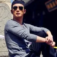 40岁男人成熟头像_微信头像图片大全