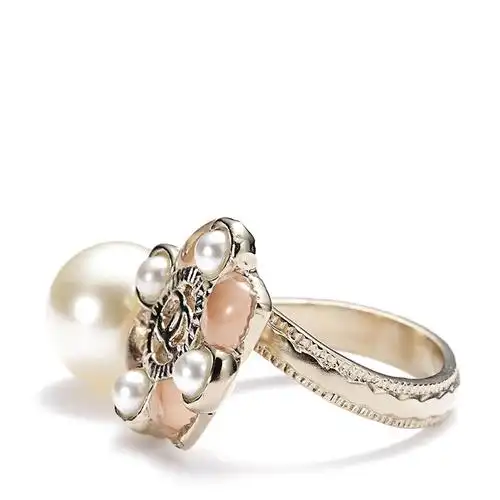 chanel(香奈儿) 粉色珐琅珍珠戒指