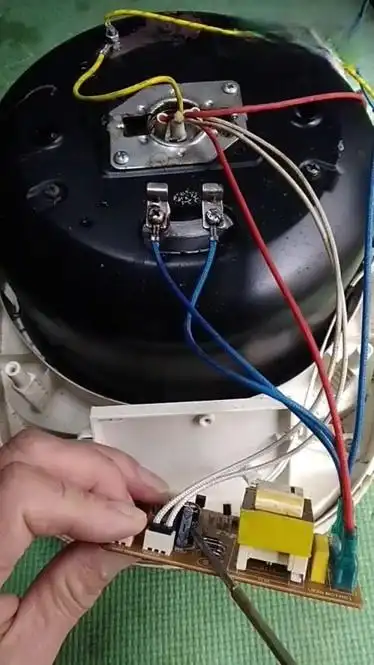 苏泊尔电饭锅不通电指示灯不亮检查维修方法