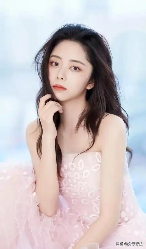 明星谭松韵美图壁纸