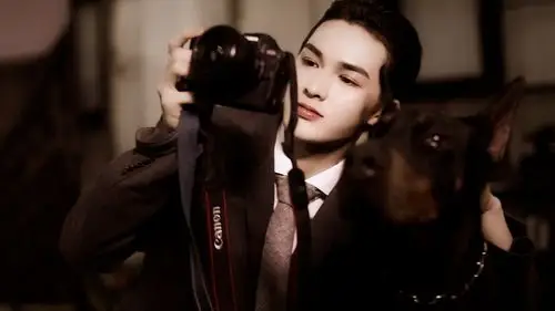 硬核男孩朱正廷人间仙子朱正廷正向大众展示最好的一面