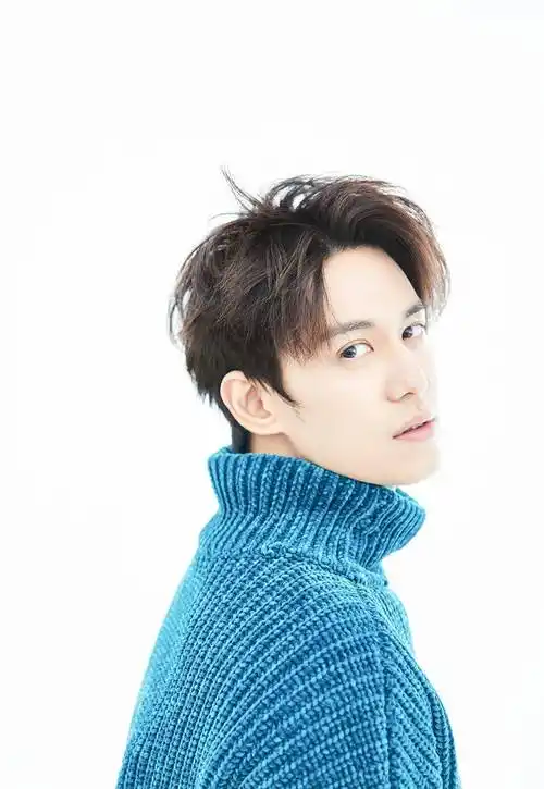 陈楚河与女子一起吃饭,然后一起回酒店,值得八卦媒体去拍吗?