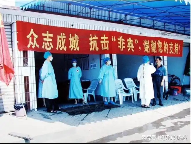 03年的非典为何很快消失新冠病毒为何一直持续医学专家这样说