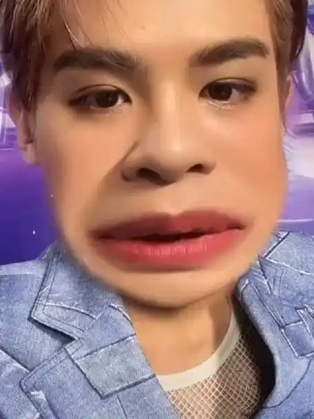 黄明昊闪光时刻