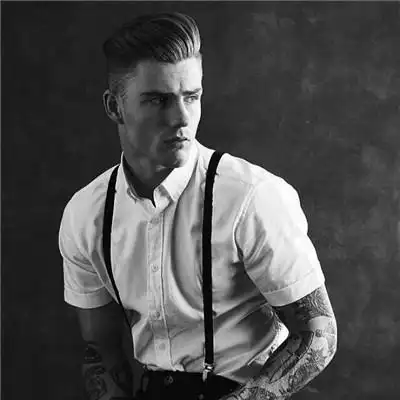 超拽男生黑白头像 霸气成熟范男生抽烟头像