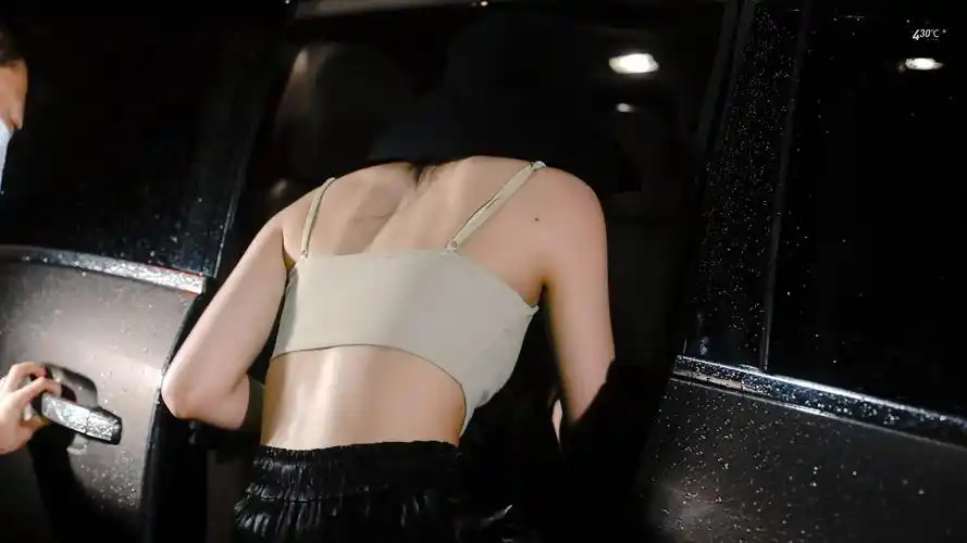 孔雪儿08430·cⅠ孔雪儿 - 堆糖,美图壁纸兴趣社区