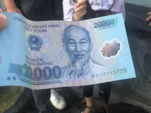 这就是越南盾,2万,等于6元多点