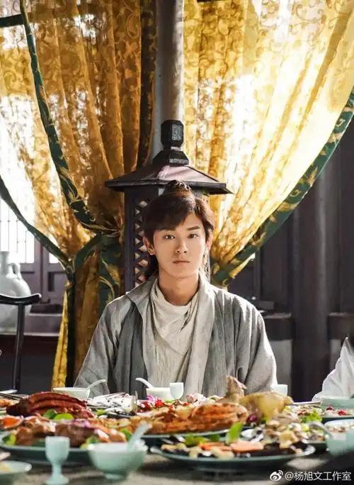 郭靖杨旭文射雕英雄传剧照