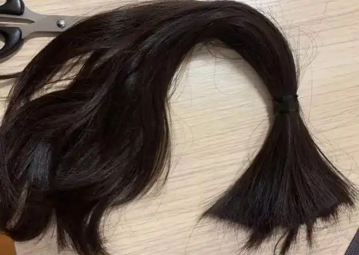 你也许会不忍剪下你的秀发