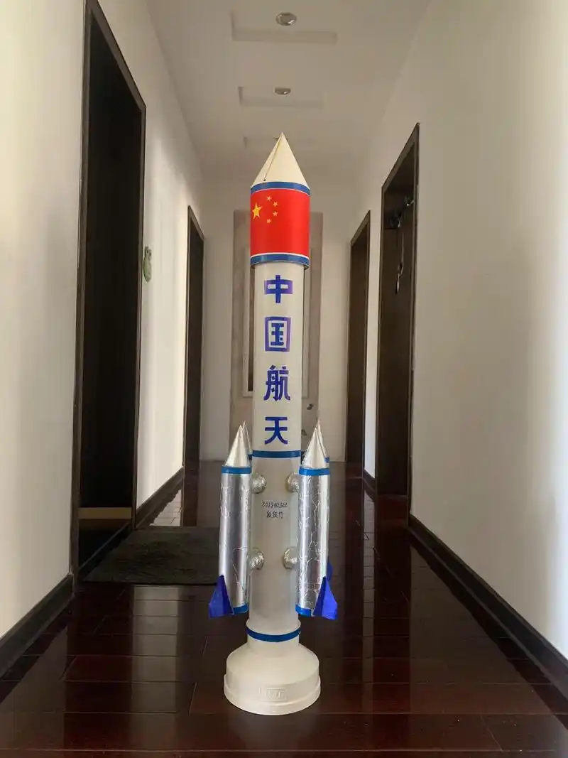 十一假期手工制作国防模型!#是时候展现真正的技术了 #精致男 - 抖音