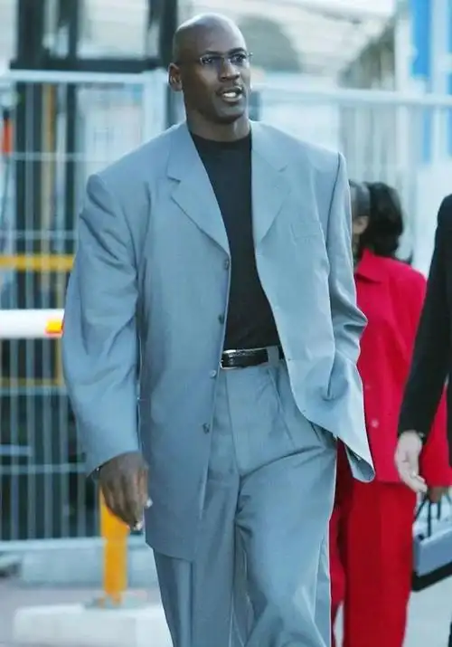 原创今天不聊aj,聊聊乔丹的衣品!现在的潮流是老爷子玩剩下的