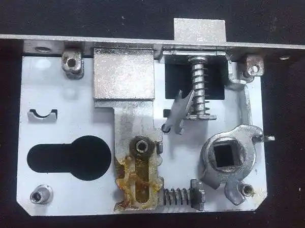 求室内执手门锁的锁体结构图