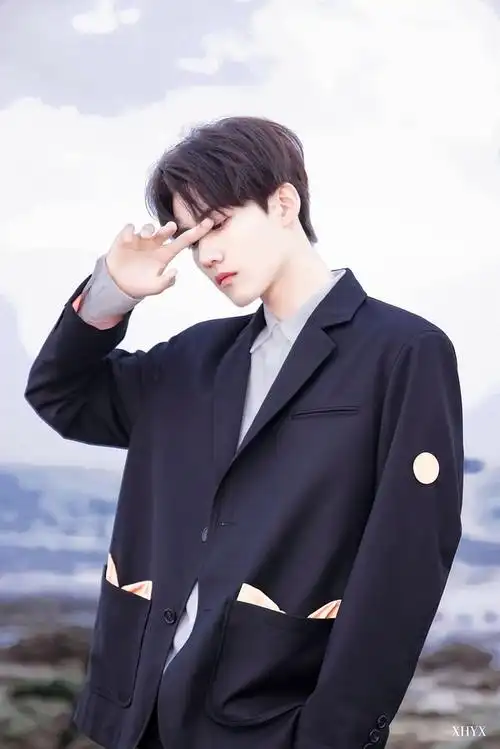 救命看完radio想开个周柯宇gif楼