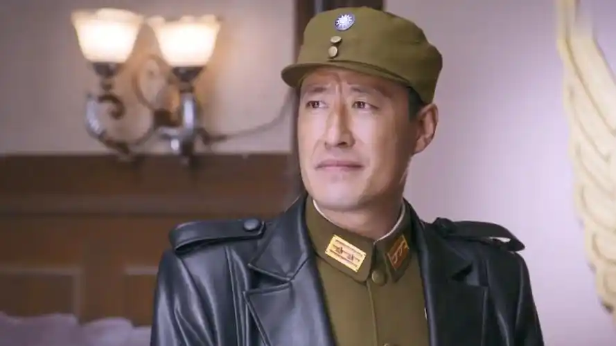 暗战危城警察局长勾结日本间谍国军旅长知道后直接给他一枪