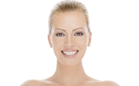 3个妙招还你亮白肌肤德州新世纪美容美发学校