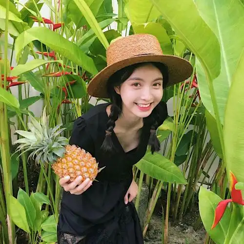 微博.ins.头像.女.自截.by:ulyze-13