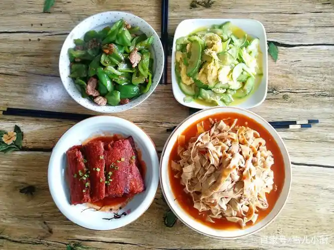 周末晚餐这样做,简简单单4个菜,有荤有素,你喜欢吗?