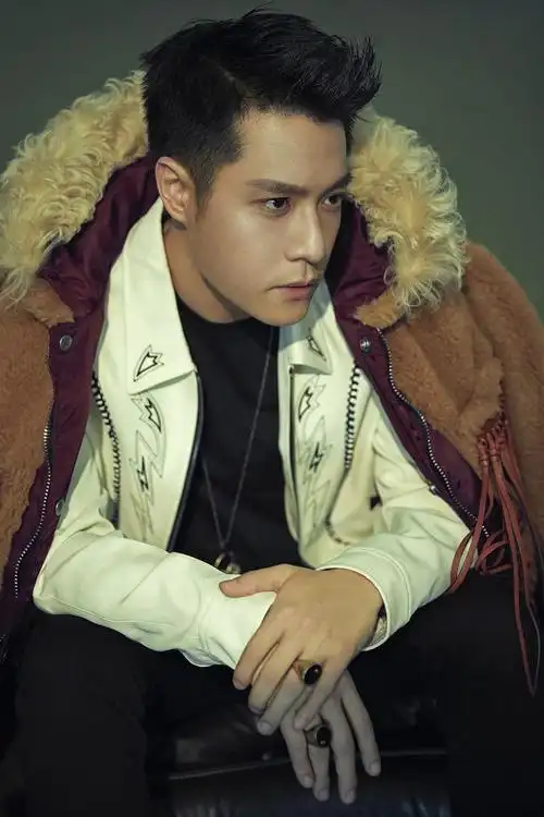 周汤豪 nickthereal 以coach 2018 秋冬系列主张自我的美式风格!