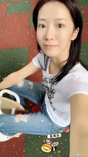 阔太李念素颜送儿子上学 自曝没有减肥只保持紧致体重98斤