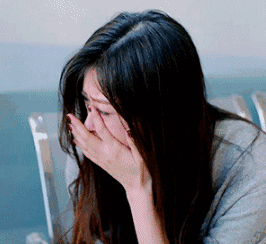 蒋欣gif长发gif哭泣gif手指gif