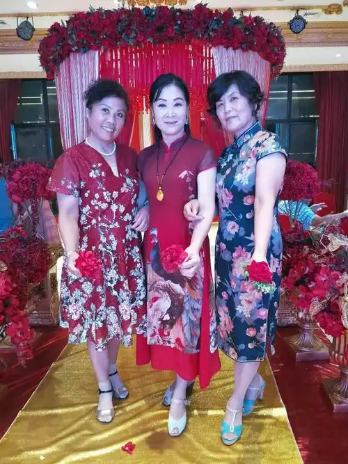 同学女儿结婚答谢宴.