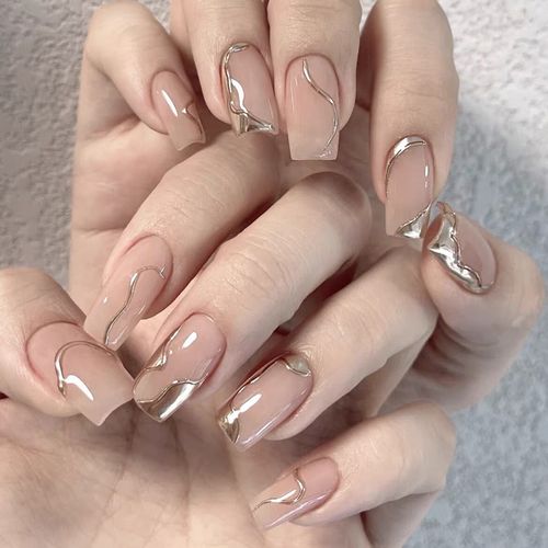 纯手工美甲穿戴成品甲片藏不住的金属线条黄皮肤显白小红书爆款