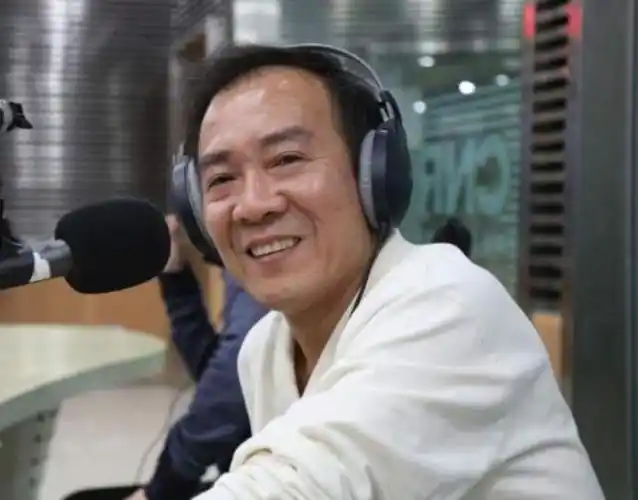 之后,杨蕾和魏积安,石富宽,郭冬临等合作的小品多次在春晚,元宵晚会