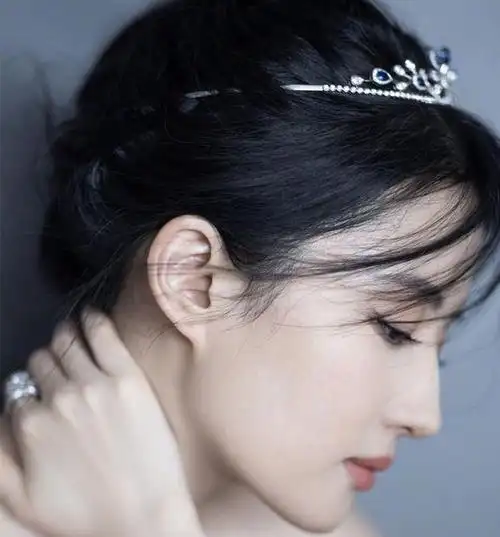 刘亦菲不同方位的可爱头像美照欣赏