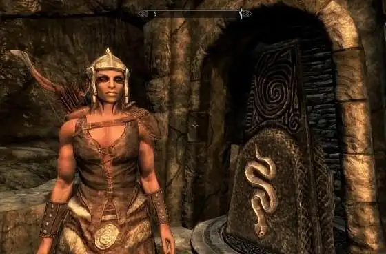 上古卷轴5天际首个mod美女内衣上阵