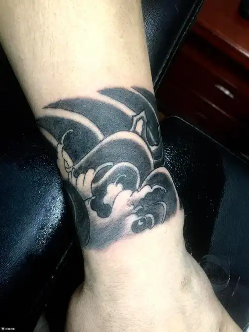 海浪日本传统_纹身图案手稿图片_墨迪的纹身作品集