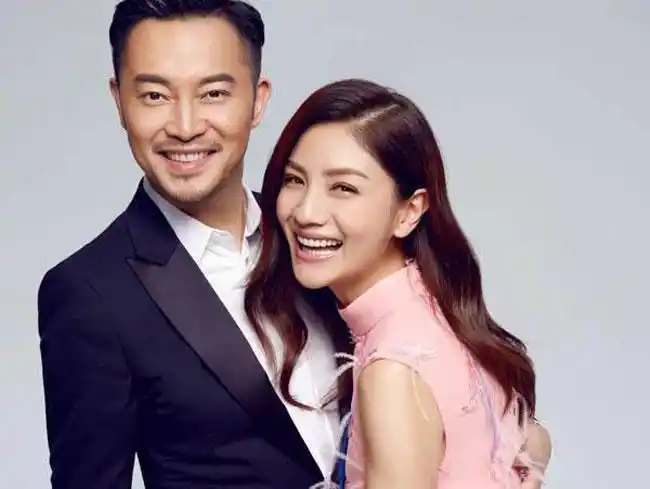 胡可为黄晓明打过孩子真的吗 两人为什么分手原因真相揭秘