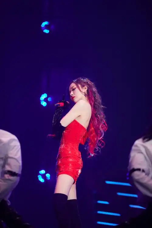 张靓颖光巡回演唱会##张靓颖 神女降临##张靓颖无锡演唱会