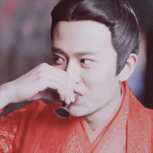 锦衣之下 情头 自截