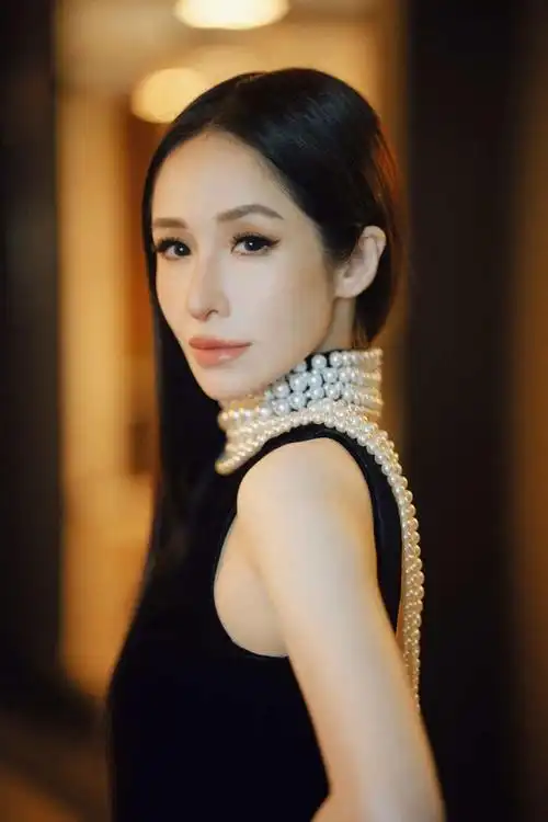 萧亚轩真的好漂亮我觉得姐姐真的很有气质