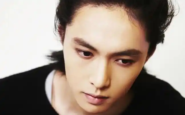 【张艺兴】出道定妆照 好帅啊啊啊_哔哩哔哩_bilibili