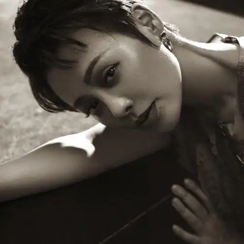 宁静 出生日期 - 是哪天