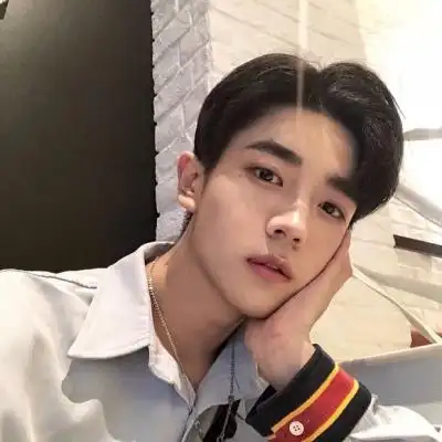 男生成熟帅气头像图片大全