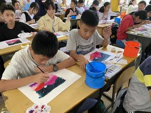 企鹅班美术课展示——快乐课堂,从心出发!