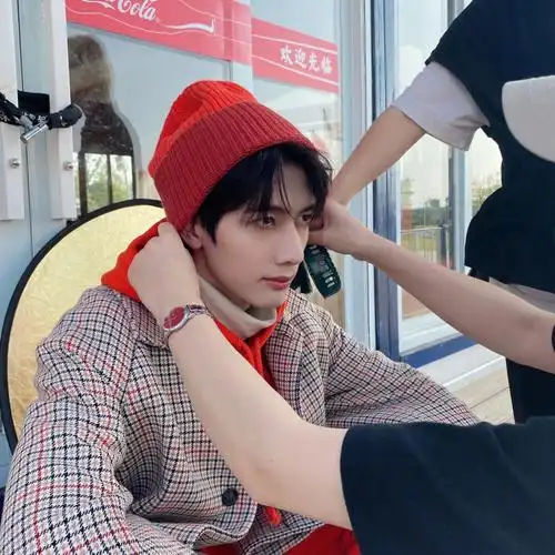 运动少年甘望星