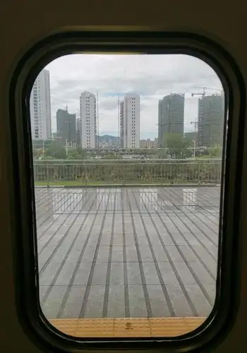 高铁视窗