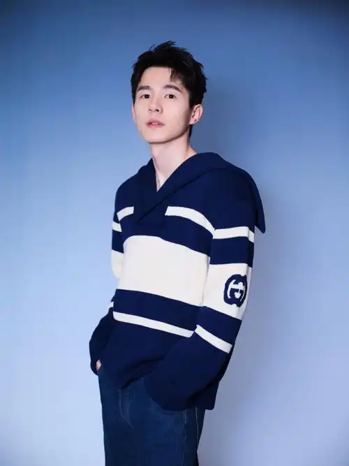 刘昊然出道十周年快乐