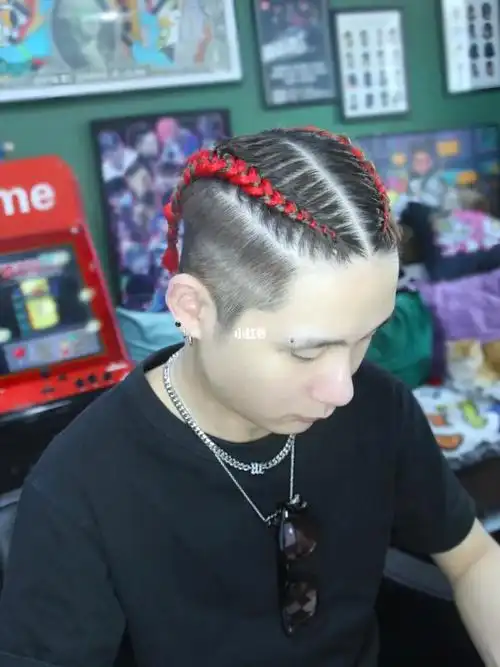 男生也可以拳击辫