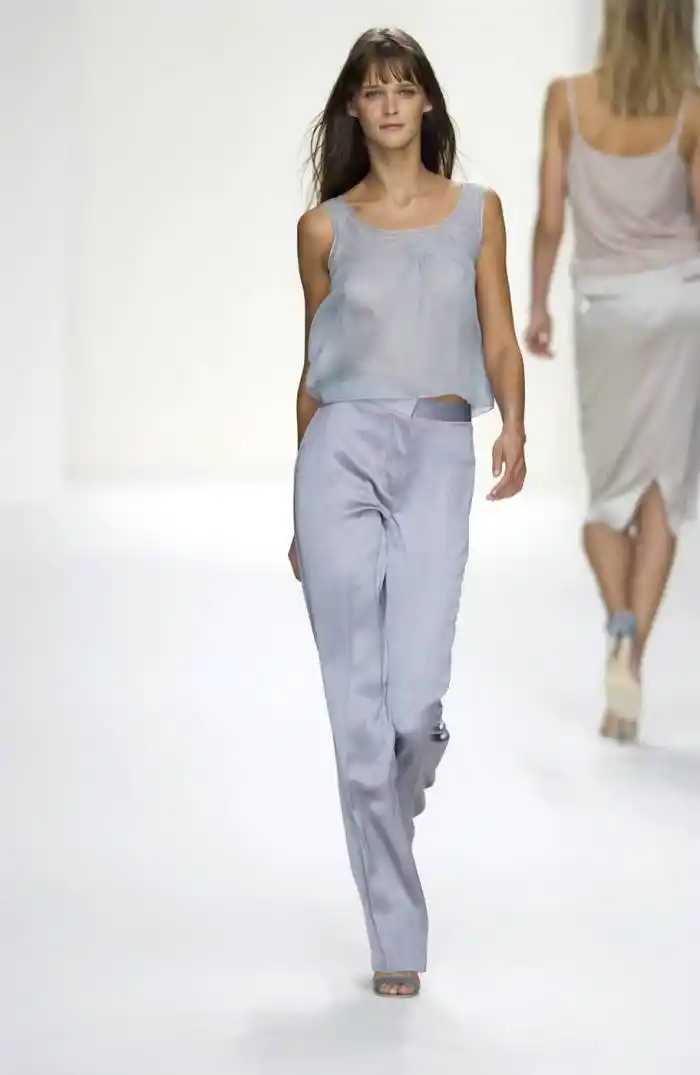 维密传奇超模卡神:独揽开闭荣耀加身,曾凭一支广告改变西方审美