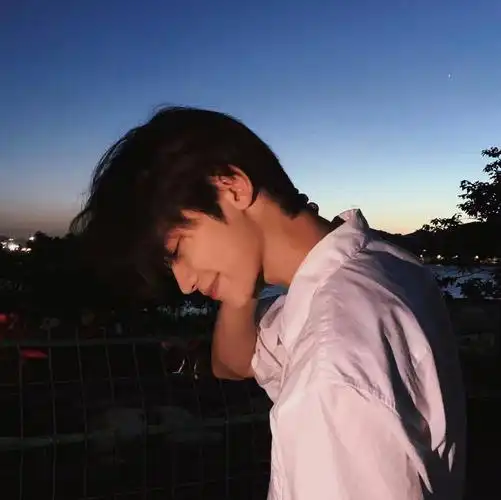 头像  #头像分享  #男生头像  #温柔系男生头像  #个性男头